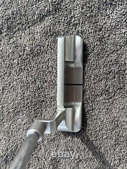 2024 Scotty Cameron Super Select Newport 34 Putter With Sugar Skull Golf Headcove
