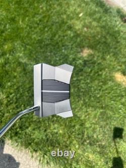 34 inch RH Scotty Cameron Phantom X 11.5 Putter. With headcover. Good condition
