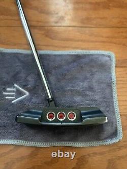 CLEAN Scotty Cameron Select Newport 2.6 Putter 34 with Rare Dancing Scotty Grip