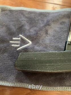 CLEAN Scotty Cameron Select Newport 2.6 Putter 34 with Rare Dancing Scotty Grip
