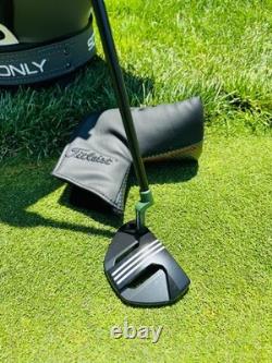 (NEW) Scotty Cameron 2026 Phantom 3.2 Black & Green Cerakote Refinished Putter