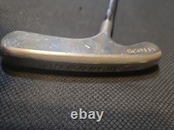 Original Titleist Scotty Cameron Bullseye Blade 35 Ambidextrous Putter