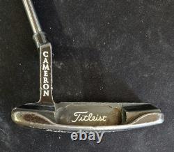 SCOTTY CAMERON CLASSICS RH NEWPORT 35in Putter With Head Cover