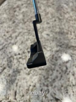 Scotty Cameron 2013 Black Newport 2 Custom Shop 34 Putter & Go Getter Headcover