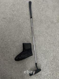 Scotty Cameron 2022 Jet Set Newport Plus 35 Right-Handed Putter