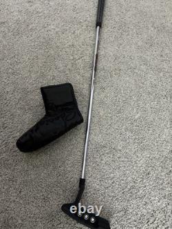 Scotty Cameron 2022 Jet Set Newport Plus 35 Right-Handed Putter