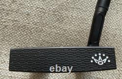 Scotty Cameron 2025 Phantom Black Limited Custom 5.5 Putter 33 1/2 Lagolf Shaft
