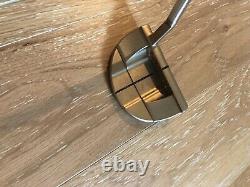 Scotty Cameron Circle T Flowback 5.5 Putter