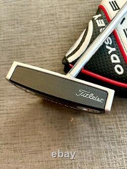 Scotty Cameron Futura 5s Putter. Straight Center Shaft. 34 Inches. Mint