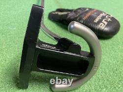 Scotty Cameron Futura Phantom