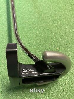 Scotty Cameron Futura Phantom