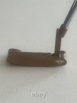 Scotty Cameron Grip On A Bettinardi Queen B Putter QB2, 34 Long