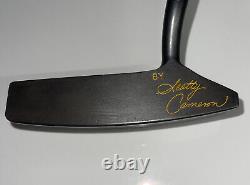 Scotty Cameron Mizuno M-200, The Reason Putter, 34 length, Designer cover