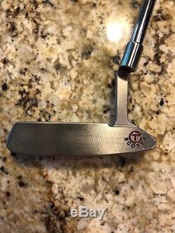 Scotty Cameron Newport 2 Circle T Used 34 Men's RH withCustom Shop Headcover