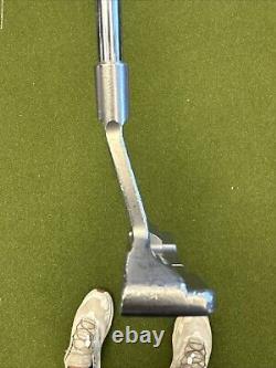 Scotty Cameron Newport 2 Mid- Sland Studio Select 35 Right Hand Used