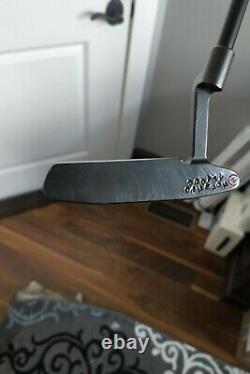 Scotty Cameron Newport II Beached Tour Circle T CT 350g Putter with COA