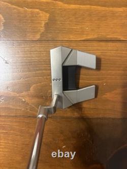 Scotty Cameron Phantom 5.2 Putter 33 Inch Right Handed MINT