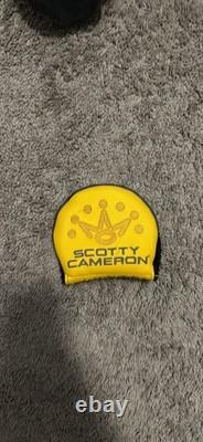 Scotty Cameron Phantom 5.5 RH 34 in. With Grip Headcover