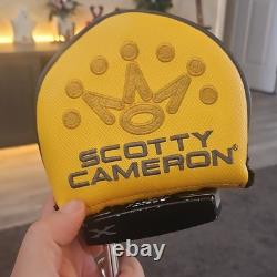 Scotty Cameron Phantom X 5.5 Mallet Putter RH Black/Silver with Yellow Headcover