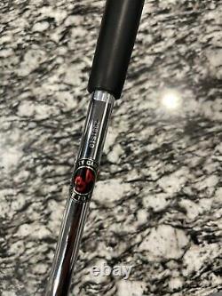 Scotty Cameron Putter Select Newport 1.5 Black On Black 34 RH With Head Cover