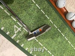 Scotty Cameron Select Newport 2.5, RH, 34IN, Custom Paint. CUSTOM SHOP GRIP