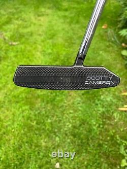 Scotty Cameron Select Newport 2.6 center shaft 34 putter RH with cover, ball