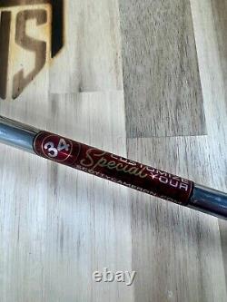 Scotty Cameron Special Select Newport 2 Fighting Irish Themed 34 RH with HC