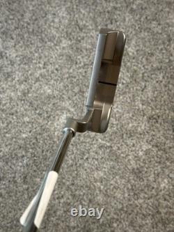 Scotty Cameron Special Select Newport Right-Handed Putter 34 U22