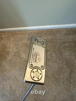 Scotty Cameron Special Select Squareback 2 33 withHC Xmas Gift