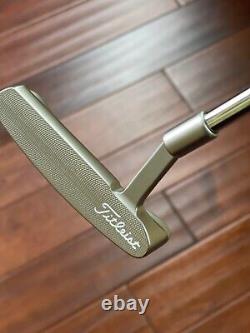 Scotty Cameron Studio Stainless Newport Beach Putter 34 Excellent