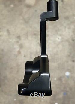 Scotty Cameron Studio Stainless Newport Beach Putter MINT Xtreme Dark Finish