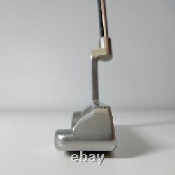 Scotty Cameron Studio Stainless Newport Beach Putter RH with Headcover 33