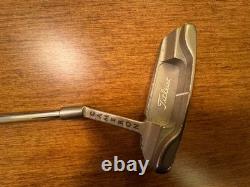 Scotty Cameron Titleist Pro Platinum Putter 35 MidSlant Newport Headcover/Divot