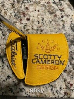 Scotty Cameron phantom x 5.5 35 in. Mint Condition used for 1 member guest