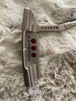 Scotty cameron super select newport 2 putter