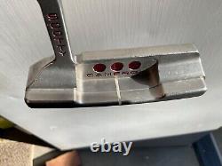 Scotty cameron super select newport 2 putter