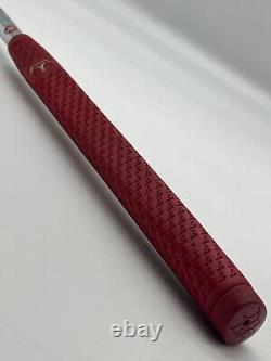 Titleist Scotty Cameron Futura 35-inch RH Putter Original Grip No Head Cover