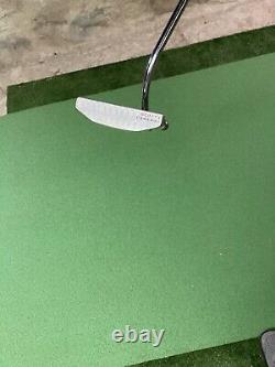 Titleist Scotty Cameron Original FUTURA Putter With Headcover