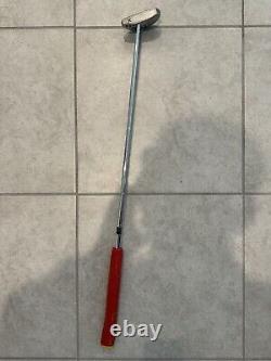 Titleist Scotty Cameron Red X2 Center Shafted 3 Dot Putter 33 Inches (RH)