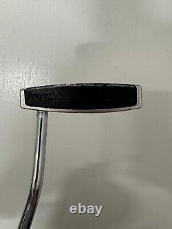 Titleist Scotty Cameron Red X2 Center Shafted 3 Dot Putter 33 Inches (RH)